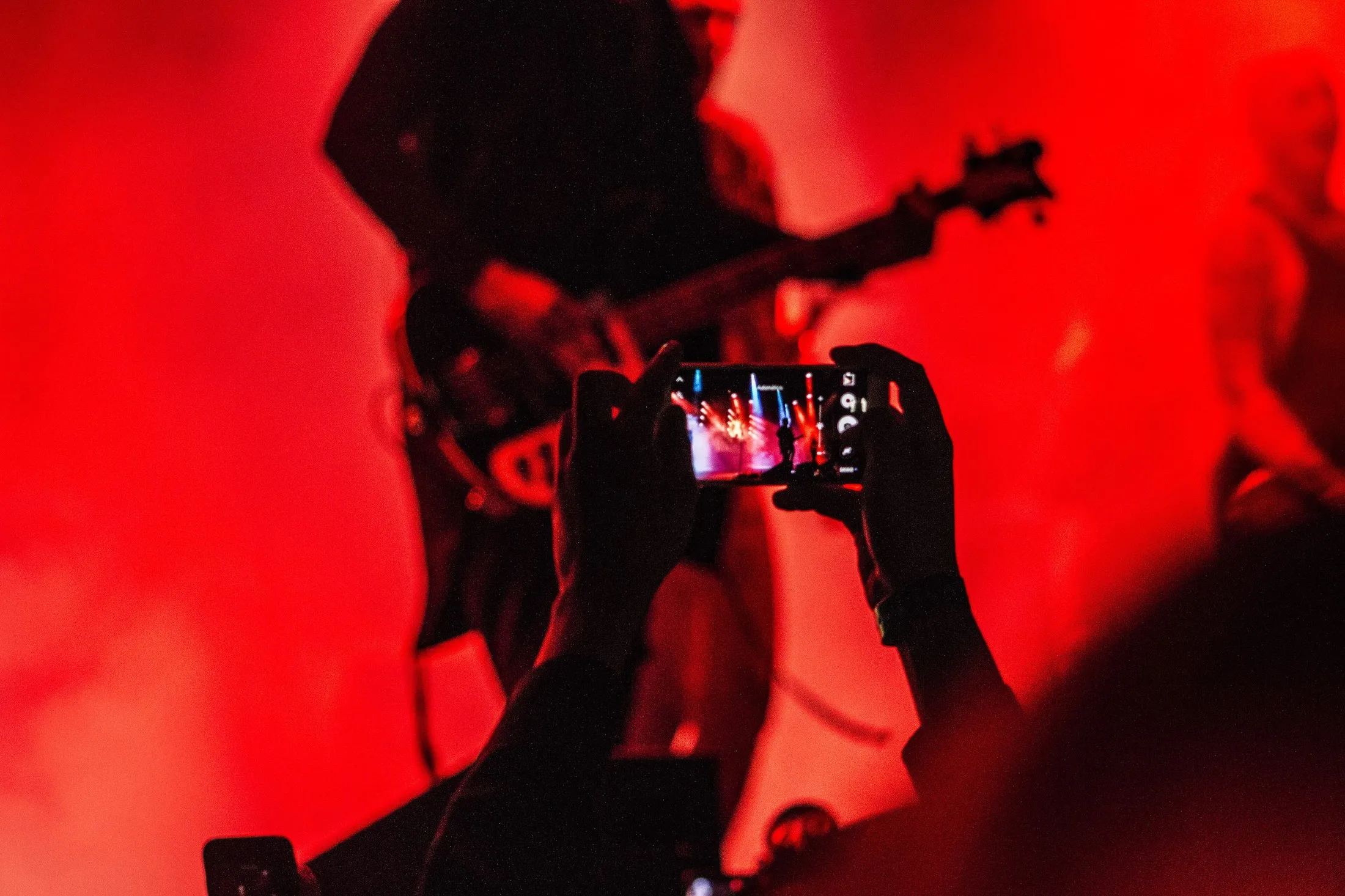 Tapa de Avenida Sur: guitarra en vivo (muestra)